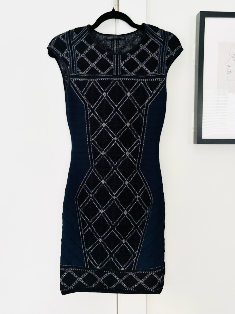 RVN Blue/Black Cap Sleeve Bodycon knit stretch dress size Medium